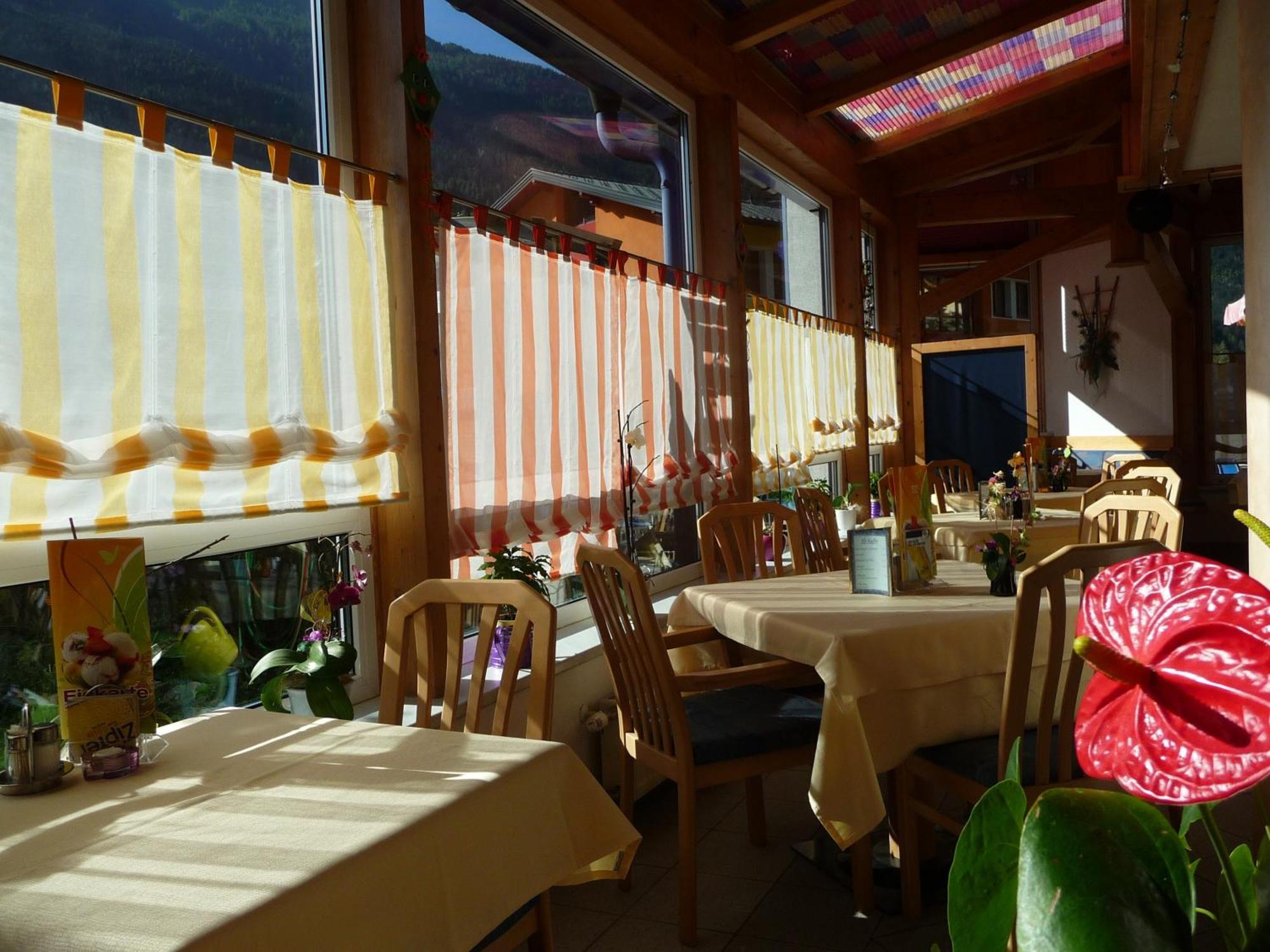 Hotel Gletschermuehle Flattach Bagian luar foto