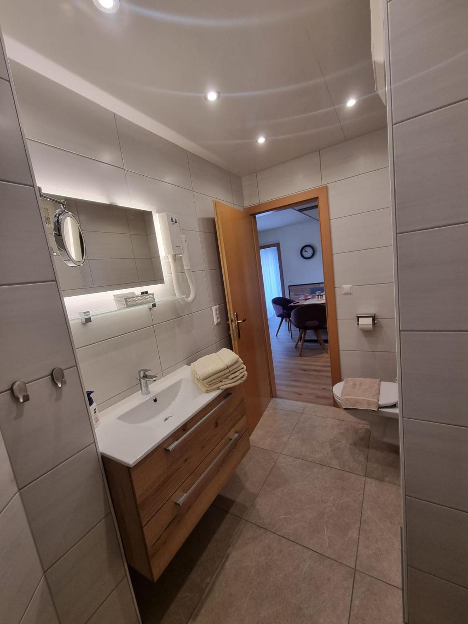Hotel Gletschermuehle Flattach Bagian luar foto